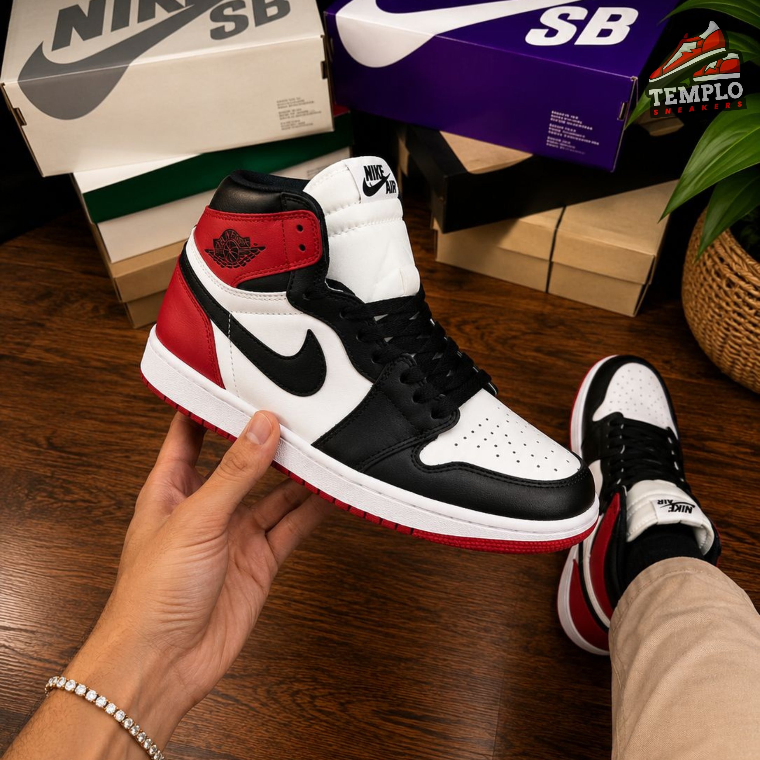 JORDAN RETRO 1 BOTA BLANCA ROJA