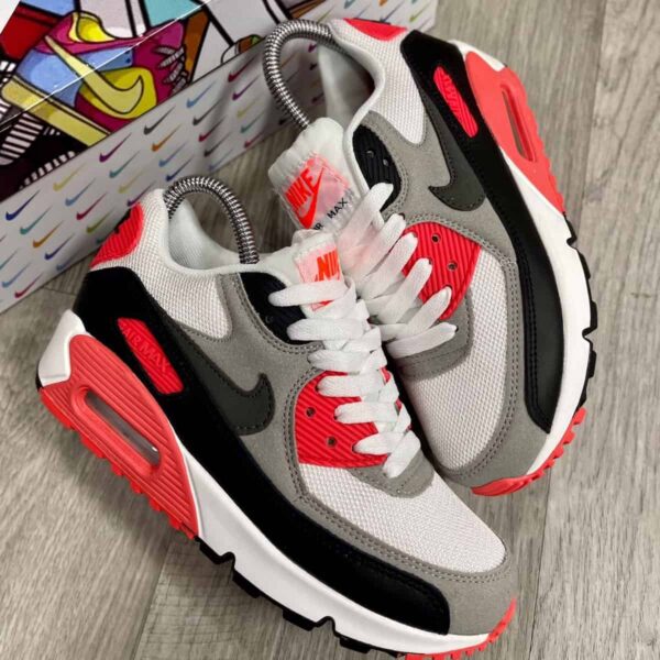 AIR MAX 90 CLASICA