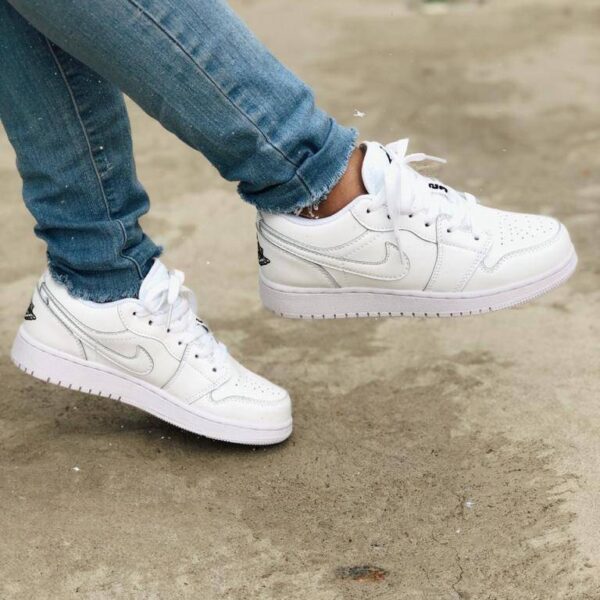 low blanca negra 1 RETRO 1 LOW BLANCA NEGRA