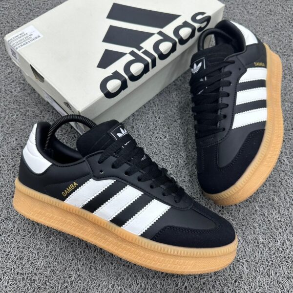 ADIDAS SAMBA PLATAFORMA NEGRA BLANCA