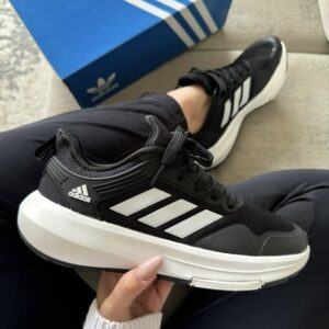 ADIDAS ULTRABOOST 2 NEGRA BLANCA