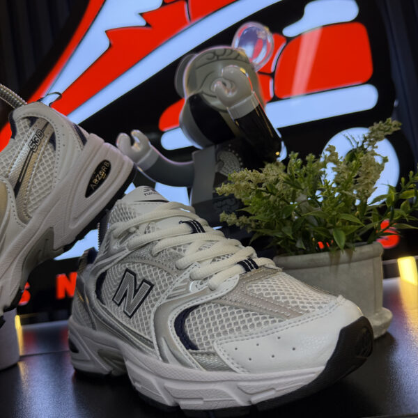 NEW BALANCE 530 BLANCA AZUL