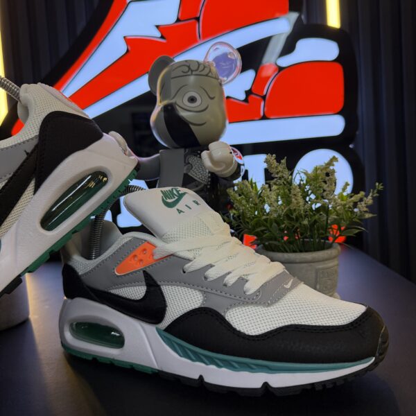 NIKE CORRELATE BLANCA VERDE