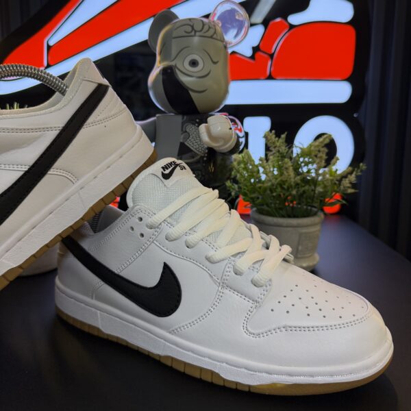 NIKE SB BLANCA NEGRA