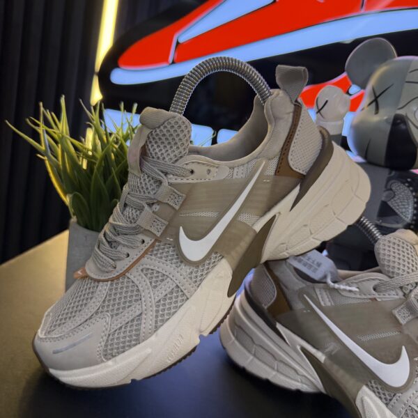 NIKE V2K GRIS