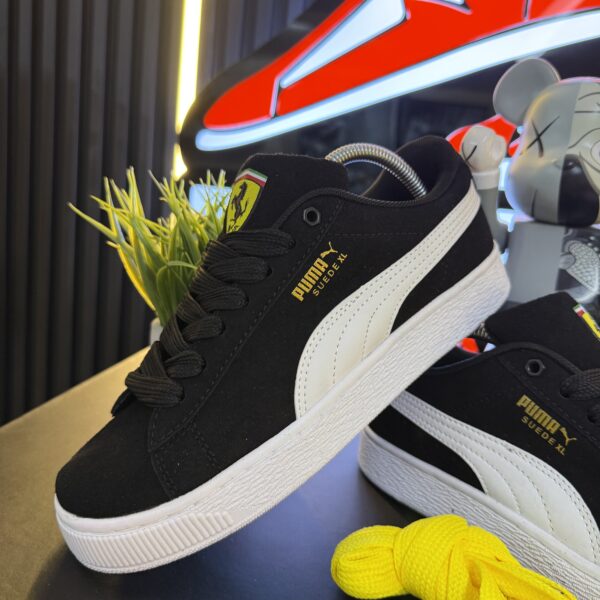 PUMA SUEDE XL FERRARI NEGRA BLANCA