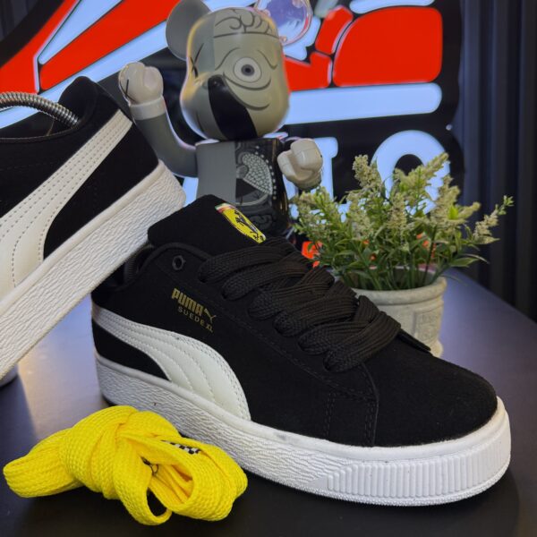 PUMA SUEDE XL FERRARI NEGRA BLANCA