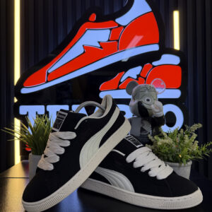 PUMA SUEDE XL NEGRA BLANCA 1