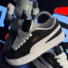 PUMA SUEDE XL NEGRA BLANCA