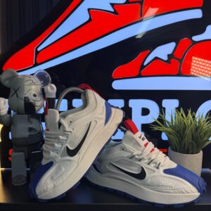 NIKE BAILLELI BLANCA AZUL