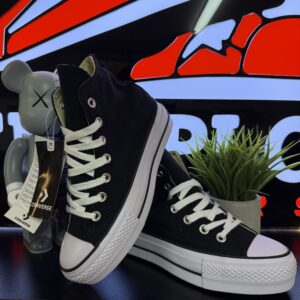 CONVERSE NEGRA BLANCA BOTA