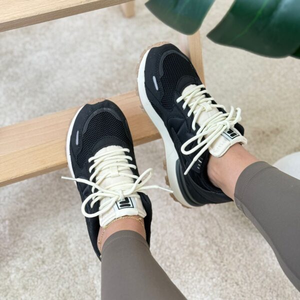 FILA ZAGATO NEGRA BLANCA