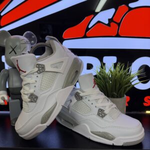 JORDAN R4 BLANCA OREO