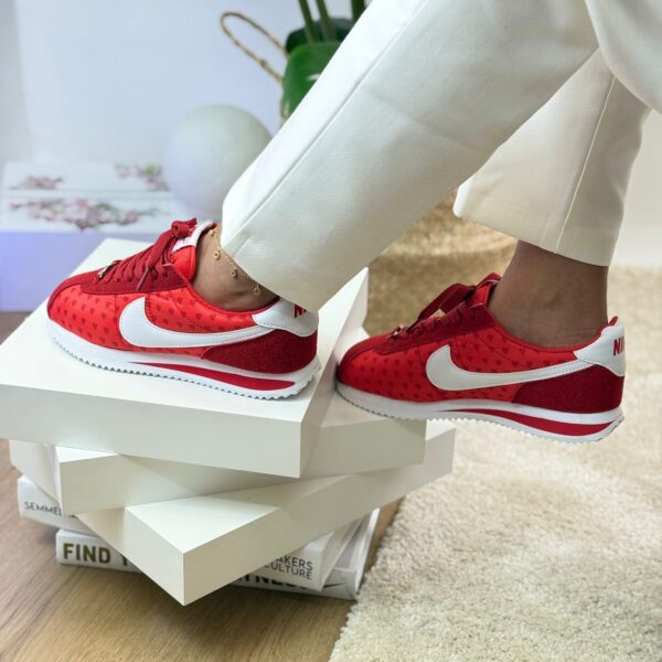 NIKE CORTEZ SAN VALENTIN