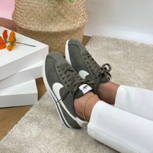 NIKE CORTEZ VERDE BLANCA