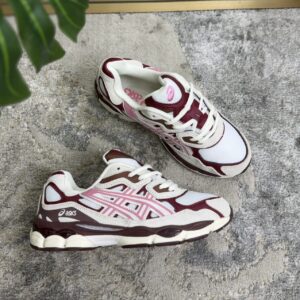 ASICS NYC BEIGE VINOTINTO HOMBRE ASICS NYC BEIGE VINOTINTO