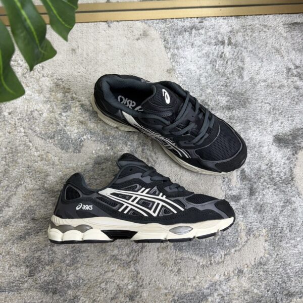 ASICS NYC NEGRA BEIGE