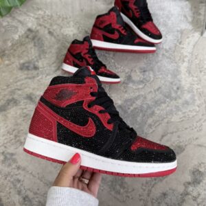 JORDAN RETRO 1 BOTA BRILLOS ROJA NEGRA HOMBRE Y DAMA JORDAN RETRO 1 BOTA BRILLOS ROJA NEGRA