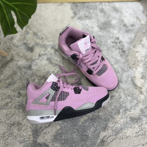 JORDAN RETRO 4 ROSA