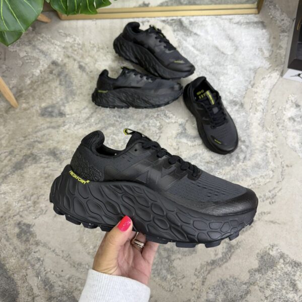 NEW BALANCE FRESH NEGRA