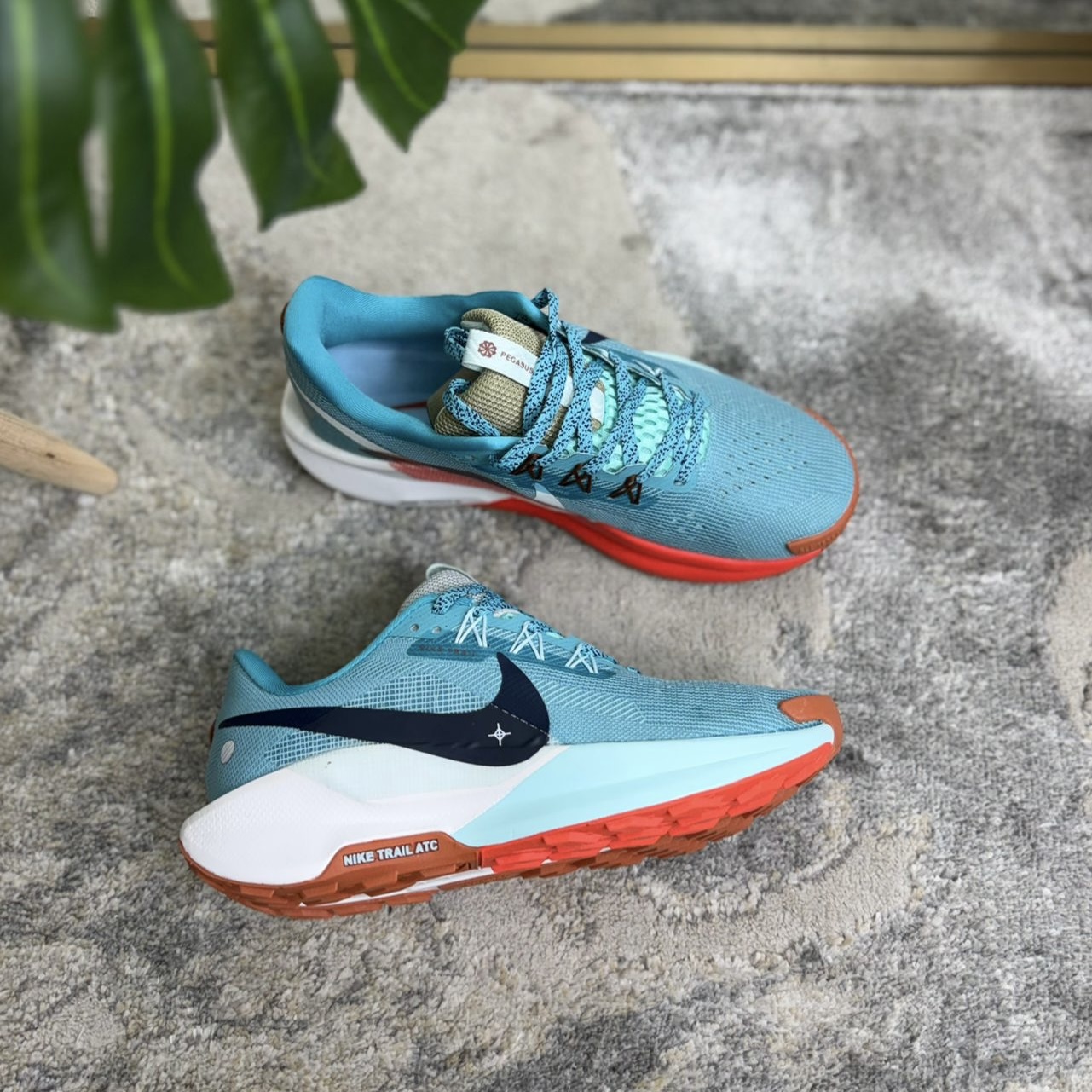 NIKE PEGASUS TRAIL 5 AZUL NARANJA