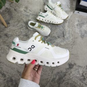 ON CLOUD BLANCA VERDE