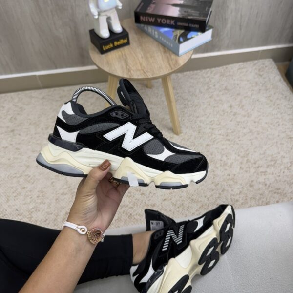 NEW BALANCE 9060 NEGRA BEIGE HOMBRE Y DAMA NEW BALANCE 9060 NEGRA BEIGE