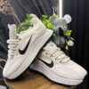 NIKE BAILLELI BLANCA NEGRA