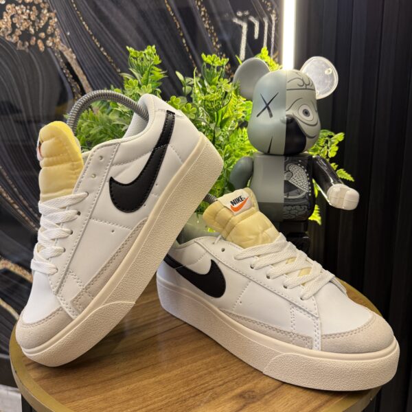 NIKE BLAZER PLATAFORMA BLANCA NEGRA